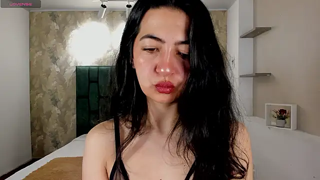 Saya Amaretto1 online show from 02.18.26