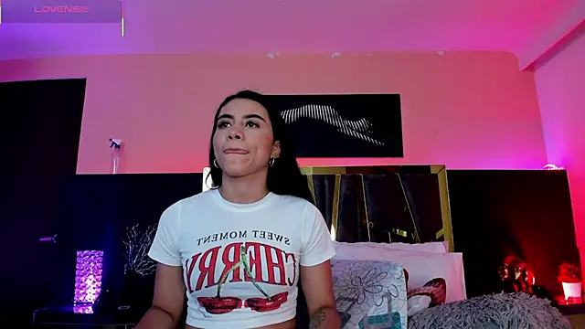 ScarletTorres online show from 11.21.25