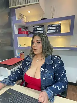 isabella horney  online show from 05.19.26