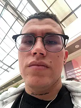 Kurtxxx22 online show from 01.14.26