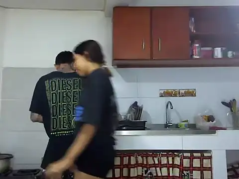 MeganAndMaxxh online show from 11.08.25