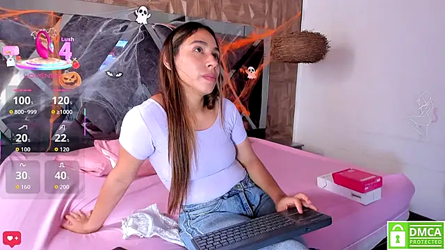 Selene  Lopez  online show from 11.01.25