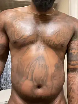 Snapshot of StandOnthatboy chatting on 09.12.25 StandOnthatboy online show from 09.12.25