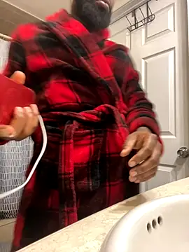 Snapshot of StandOnthatboy chatting on 09.20.25 StandOnthatboy online show from 09.20.25