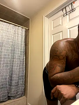 Snapshot of StandOnthatboy chatting on 09.26.25 StandOnthatboy online show from 09.26.25