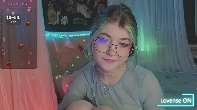 Miko Meow online show from 02.12.26