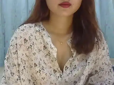 Snapshot of Maaaya_Pari chatting on 10.22.25 Maaaya Pari online show from 10.22.25