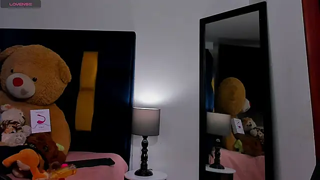 Evan Storn online show from 11.08.25