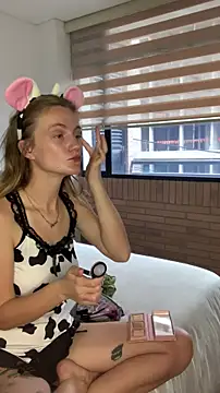 andyzuzka online show from 10.31.25