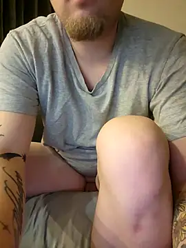 Snapshot of matty244 chatting on 11.23.25 matty244 online show from 11.23.25