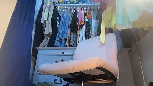 Snapshot of bearcub300 chatting on 11.16.25 bearcub300 online show from 11.16.25