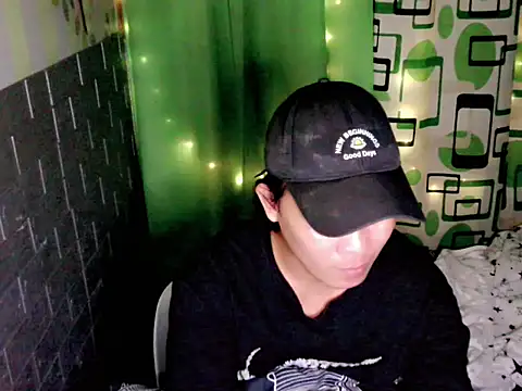 urdreamgirljacky online show from 12.16.25