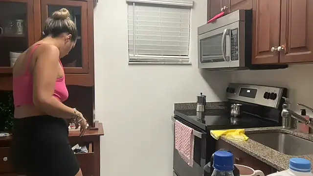 prettyykitty22 online show from 03.23.26