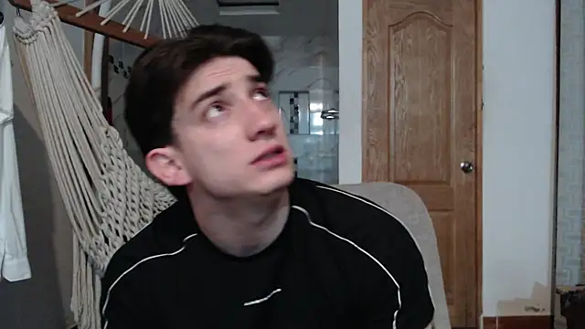 Snapshot of AteneoJr chatting on 10.15.25 AteneoJr online show from 10.15.25