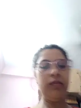 Snapshot of thanusi_2 chatting on 09.08.25 thanusi 2 online show from 09.08.25