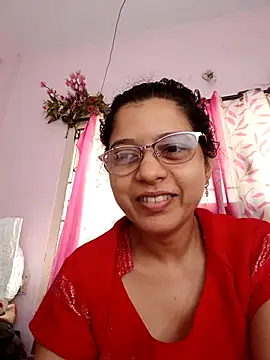 Snapshot of thanusi_2 chatting on 09.13.25 thanusi 2 online show from 09.13.25