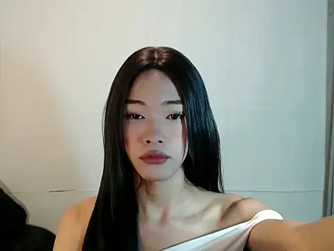holyakiesha online show from 05.10.26