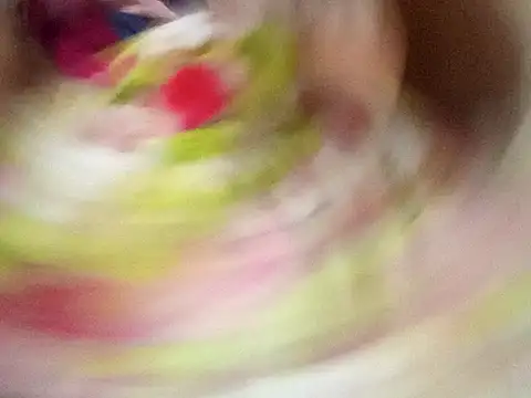 Snapshot of Manugata085 chatting on 04.11.26 Manugata085 online show from 04.11.26