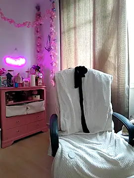 Mila Luciphya online show from 11.20.25