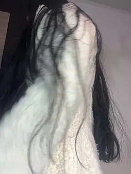 Daphnee- online show from 09.10.25