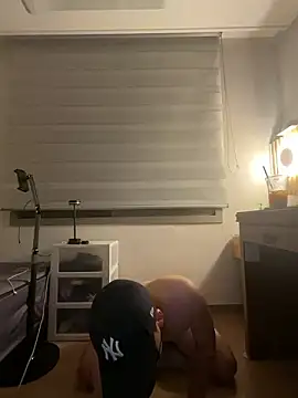 Snapshot of jdorraa1112 chatting on 10.11.25 jdorraa1112 online show from 10.11.25