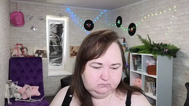 Snapshot of Eloisa_Eliot chatting on 09.16.25 Eloisa Eliot online show from 09.16.25