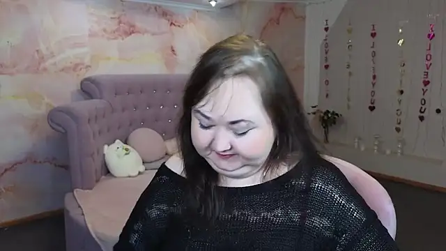 Snapshot of Eloisa_Eliot chatting on 09.28.25 Eloisa Eliot online show from 09.28.25