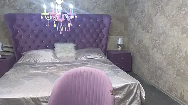 Snapshot of Eloisa_Eliot chatting on 11.05.25 Eloisa Eliot online show from 11.05.25