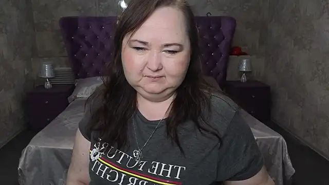 Snapshot of Eloisa_Eliot chatting on 11.27.25 Eloisa Eliot online show from 11.27.25