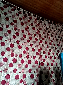 Snapshot of _sol19 chatting on 12.15.25 sol19 online show from 12.15.25