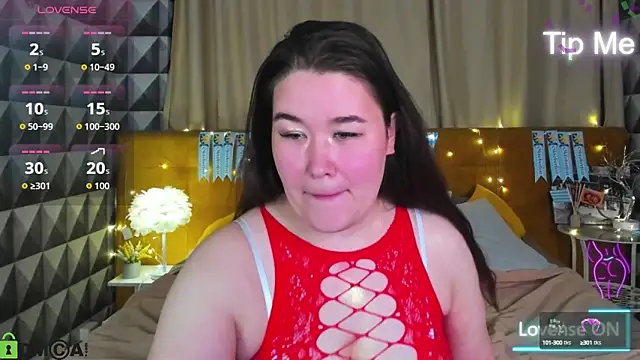 Tara Torres online show from 10.07.25