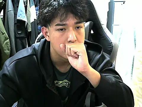 Snapshot of hunterXhan chatting on 02.09.26 hunterXhan online show from 02.09.26