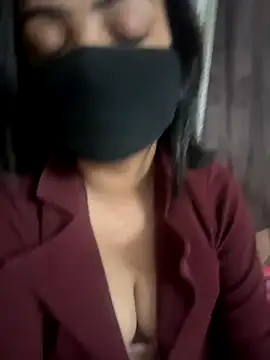 Theindian Barbie online show from 12.02.25