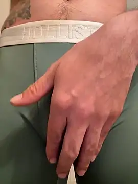 flacoone01 online show from 09.18.25