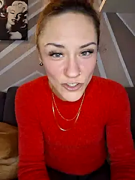 SlimBellaa online show from 12.19.25