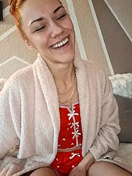 SlimBellaa online show from 02.16.26