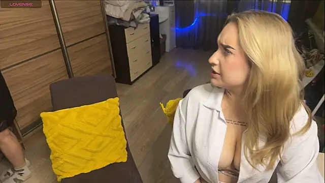 xxx sandra  online show from 07.21.26