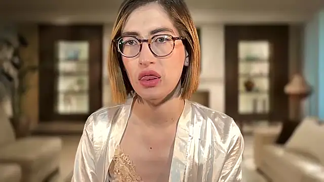 Snapshot of rousseblossom chatting on 10.23.25 rousseblossom online show from 10.23.25