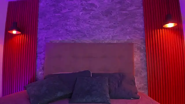 MaxCooper1 online show from 10.02.25