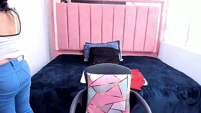 Barbara fox   online show from 11.19.25