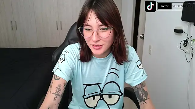 Yulienneg online show from 11.06.25