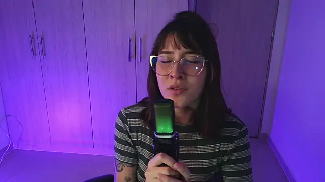 Yulienneg online show from 01.10.26