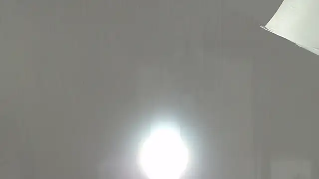 Snapshot of ScarlettRox chatting on 12.19.25 ScarlettRox online show from 12.19.25