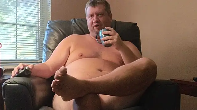 Single White Male online show from 09.27.25