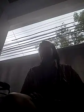 marly charm  online show from 11.16.25