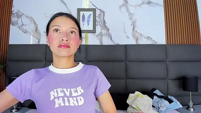 Sophie Calloway online show from 03.27.26