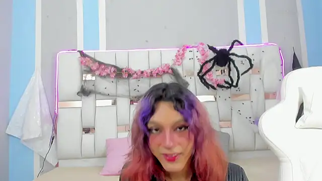 MilkWhore1 online show from 10.27.25