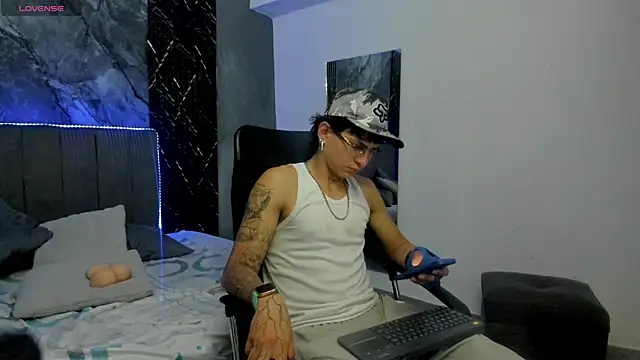Snapshot of Ebebyjuan chatting on 06.09.26 Ebebyjuan online show from 06.09.26