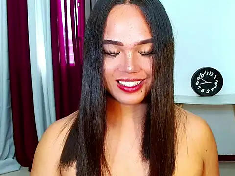 Snapshot of miss_glenda chatting on 10.09.25 miss glenda online show from 10.09.25