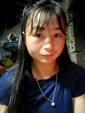 Snapshot of Sunyinn chatting on 11.12.25 Sunyinn online show from 11.12.25